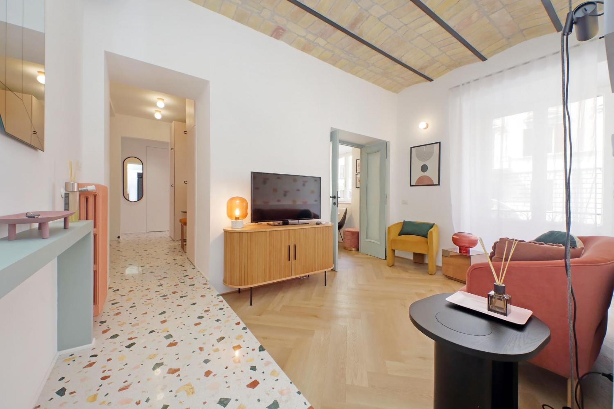 Ych-Colorful And Classy Apartment Near Fori Imperiali ローマ エクステリア 写真